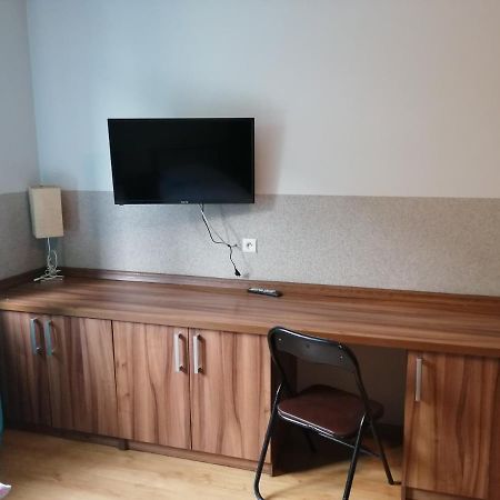 Pokoje Goscinne Z Prywatna Lazienka Dla Firm Gliwice Esterno foto