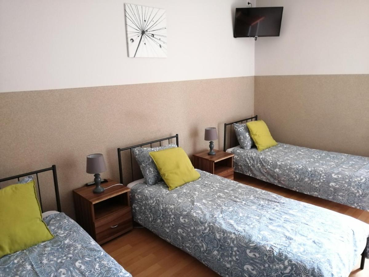 Pokoje Goscinne Z Prywatna Lazienka Dla Firm Gliwice Esterno foto