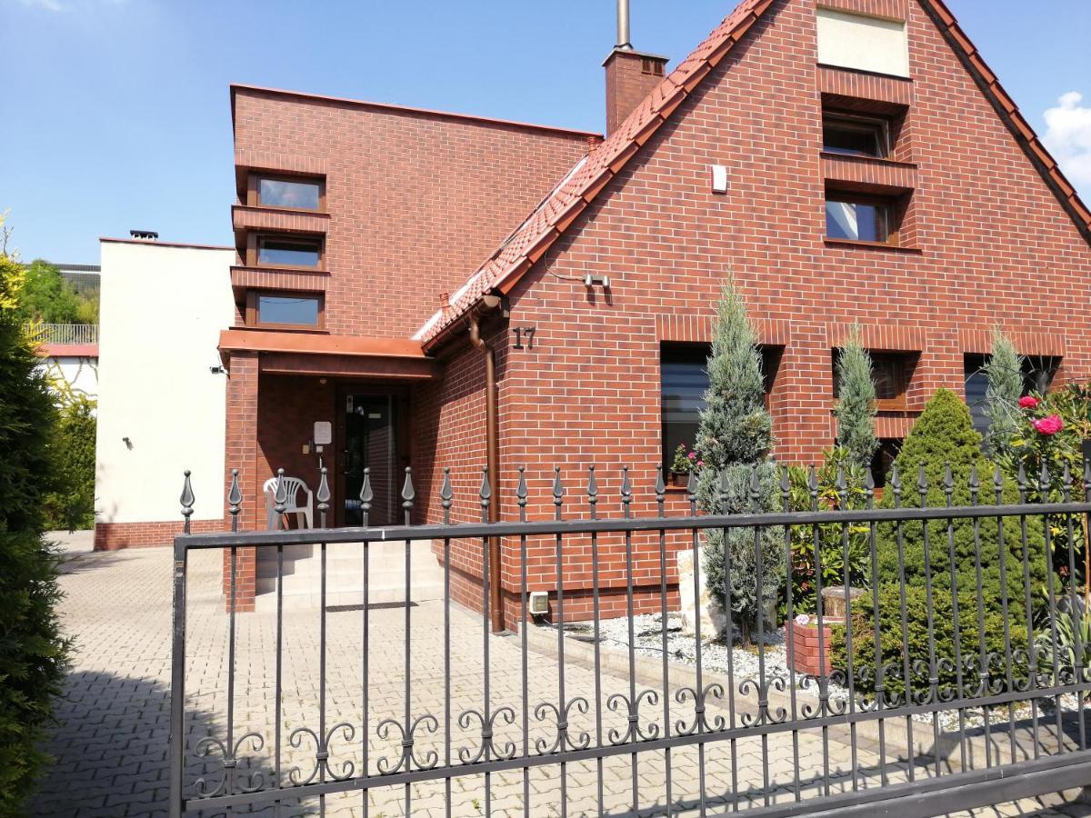 Pokoje Goscinne Z Prywatna Lazienka Dla Firm Gliwice Esterno foto