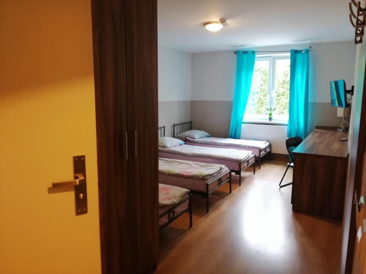 Pokoje Goscinne Z Prywatna Lazienka Dla Firm Gliwice Esterno foto